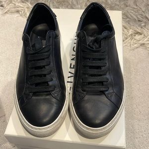 Givenchy Urban Street Knot Shoes